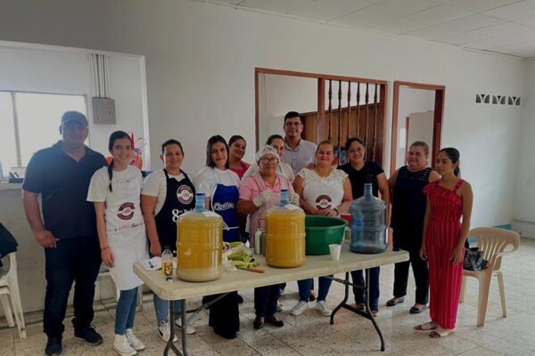 Escuelas Municipales de Oficios avanzan en formación técnica para el trabajo digno