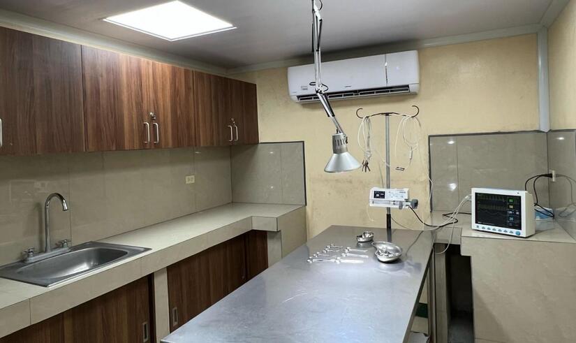 UNA inaugura moderna clínica veterinaria para fortalecer formación estudiantil en Camoapa