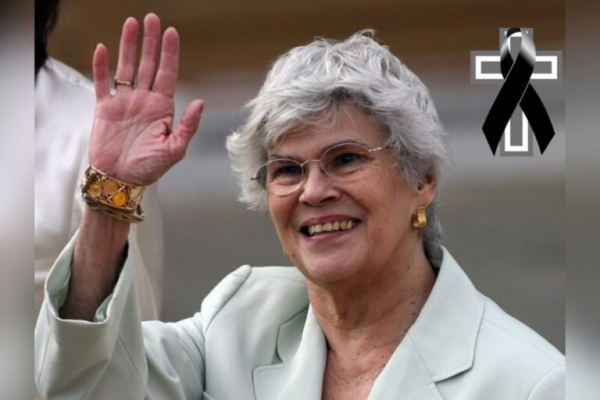 Con gratitud y respeto, descansa en paz doña Violeta