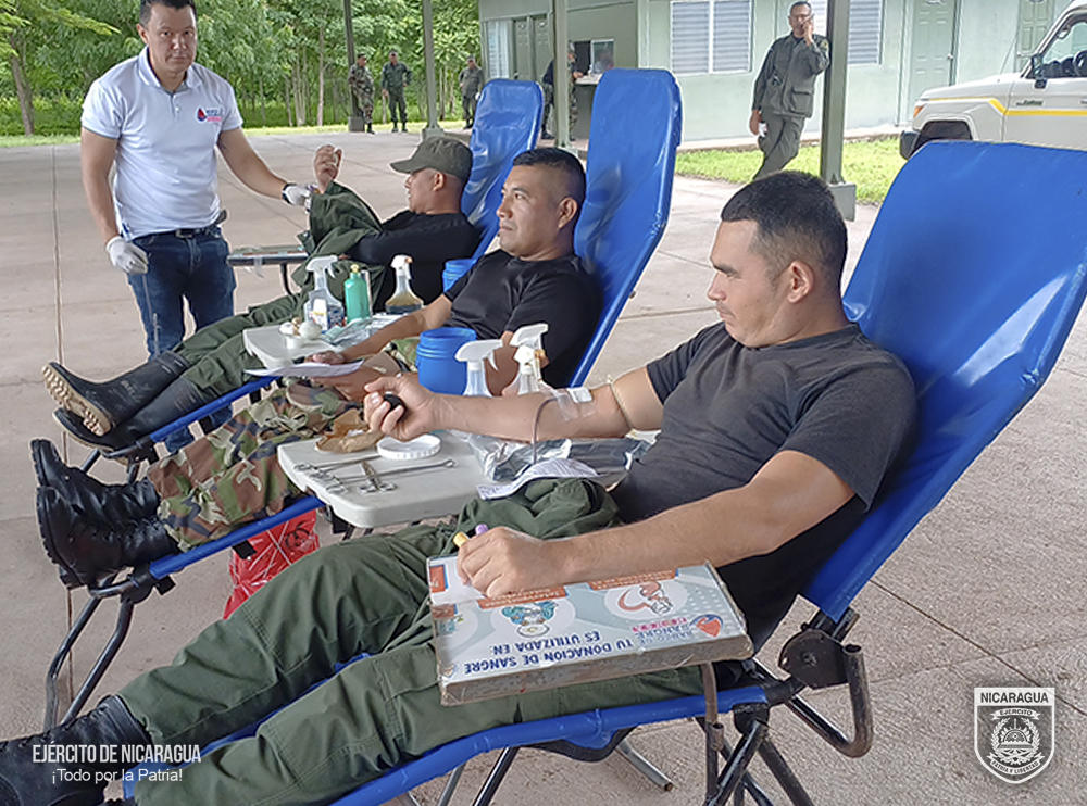 Ejército de Nicaragua dona sangre para salvar vidas