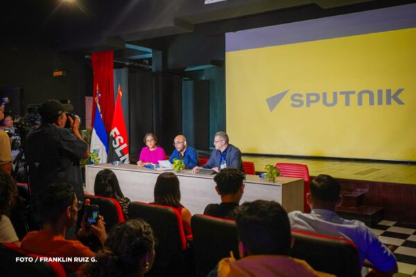 Comunicadores sandinistas y Sputnik fortalecen lazos de cooperación en defensa de la verdad