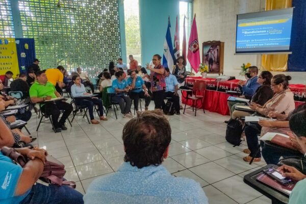 Educadores evalúan logros del año Escolar y proyectan nuevas metas