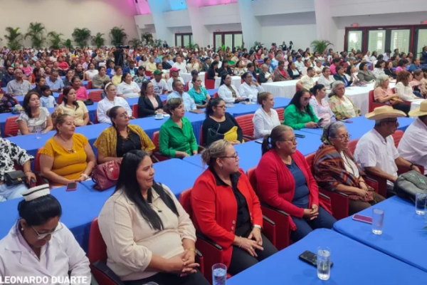 Congreso de Medicina Natural se realiza con éxito en Managua