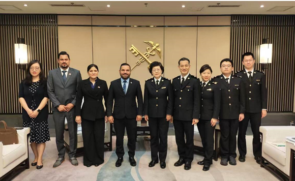 Nicaragua fortalece vínculos comerciales con aduanas Chinas