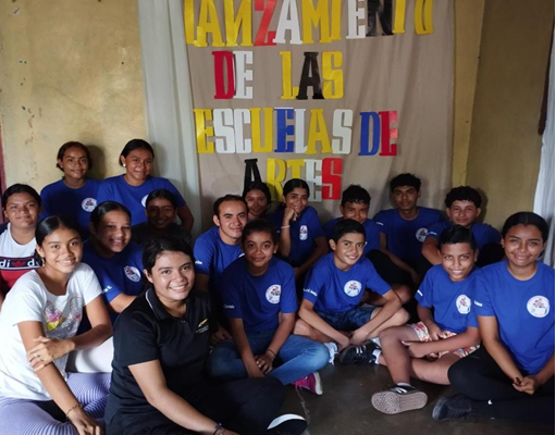 Escuelas de Artes llegan a 470 comunidades y benefician a más de 12 mil protagonistas