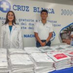 Cruz Blanca entrega uniformes a su personal para fortalecer atención y seguridad