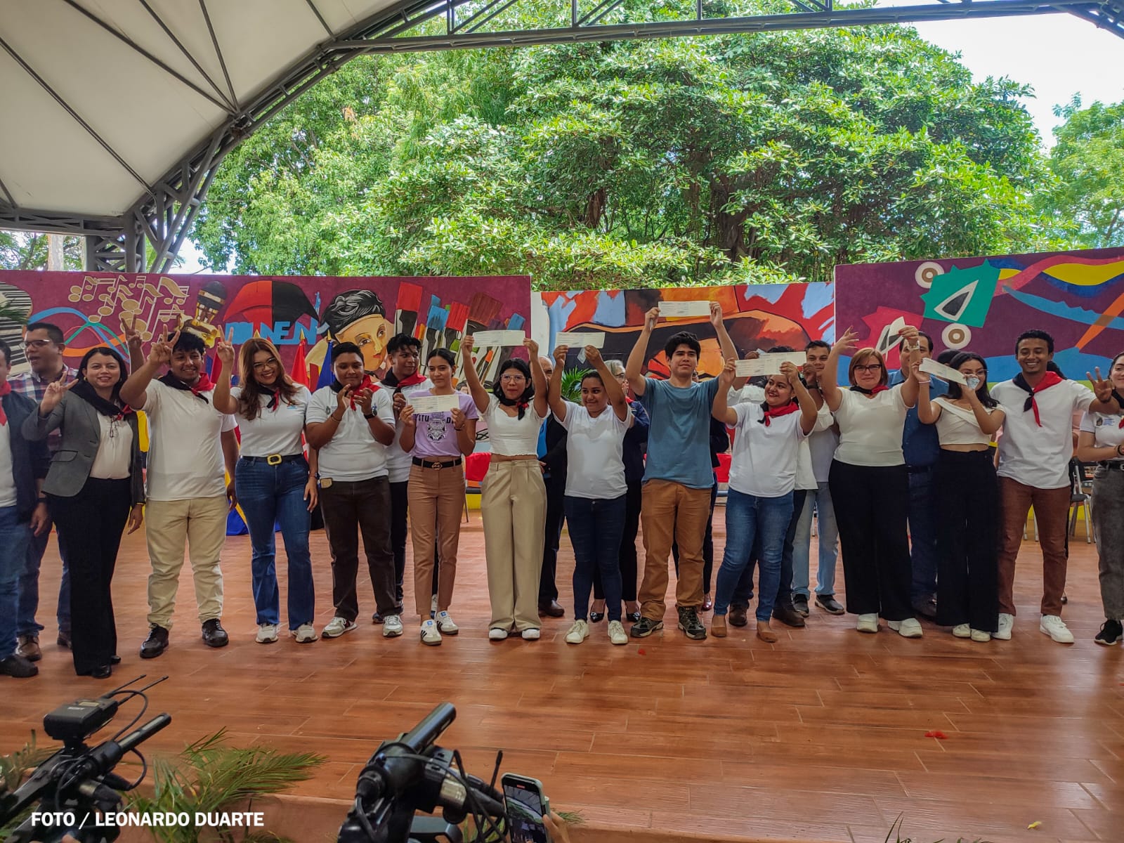 UNAN-Managua inicia con entrega de becas a sus estudiantes