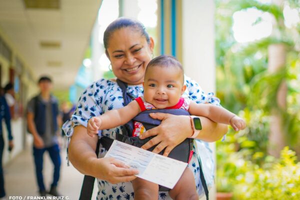 Becas para el pueblo: apoyo que transforma vidas estudiantiles