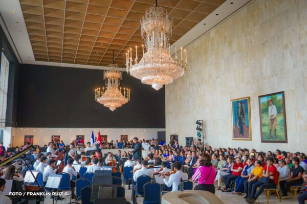 Estudiantes protagonizan concierto regional de orquestas sinfónicas