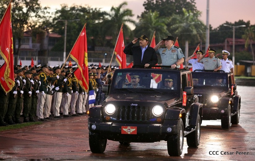Ejército de Nicaragua conmemora 46 años con desfile en la Avenida de Bolívar a Chávez