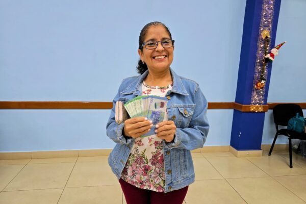 Gobierno de Nicaragua realiza pago adelantado de noviembre con ajuste salarial del 4% a trabajadores del MINED