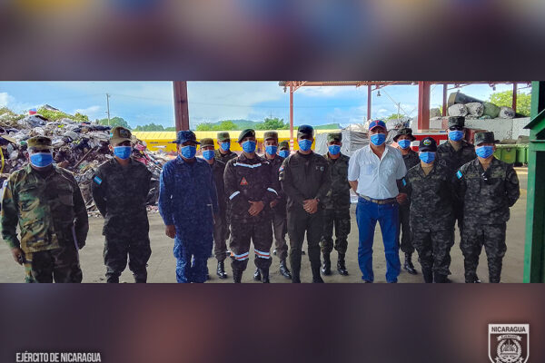 Ejército de Nicaragua fortalece formación ambiental con clase práctica de campo junto a fuerzas armadas de la región