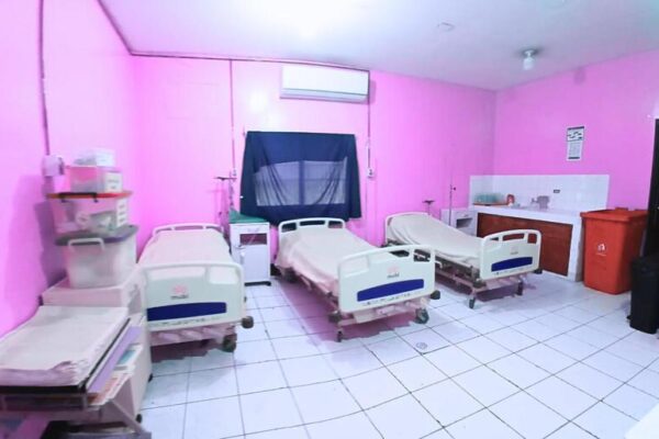 Nicaragua invierte en salud: mejoras y aire acondicionado en hospitales del país