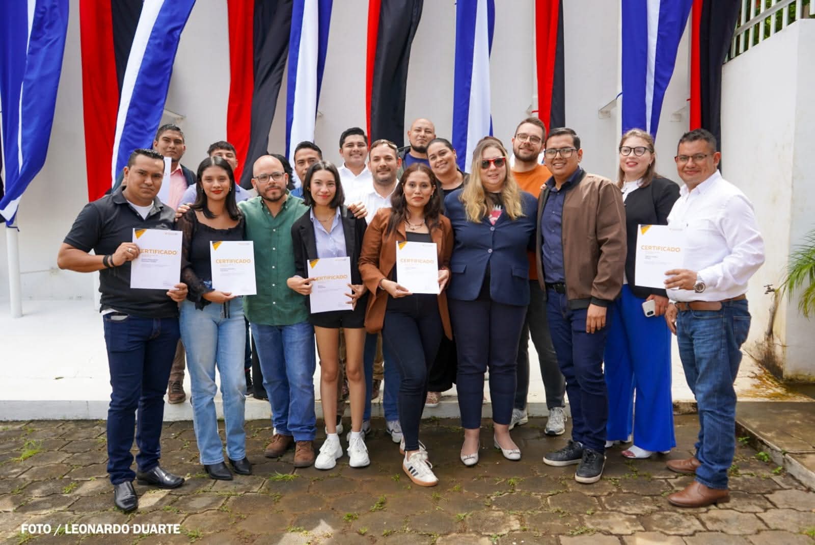 Comunicadores sandinistas culminan formación con Sputnik