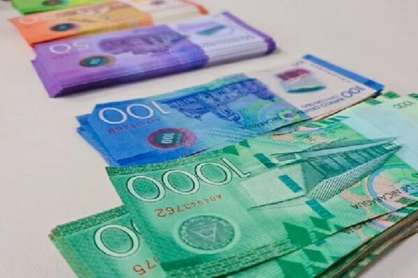 BCN garantiza canje gratuito y sin límites de billetes y monedas para todas y todos