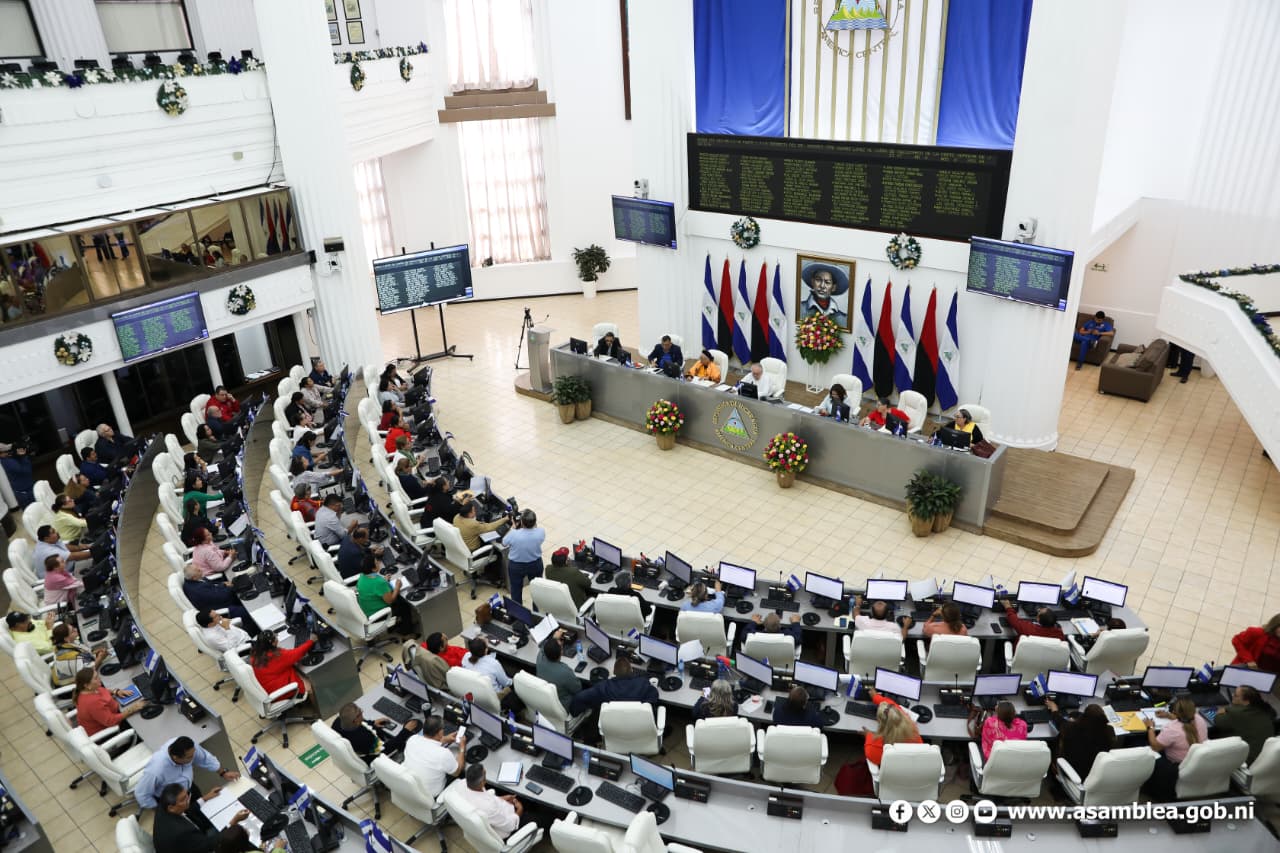 Asamblea Nacional aprobó con 91 votos la designación de la Dra. Rosa Argentina Solís como magistrada de la CSJ