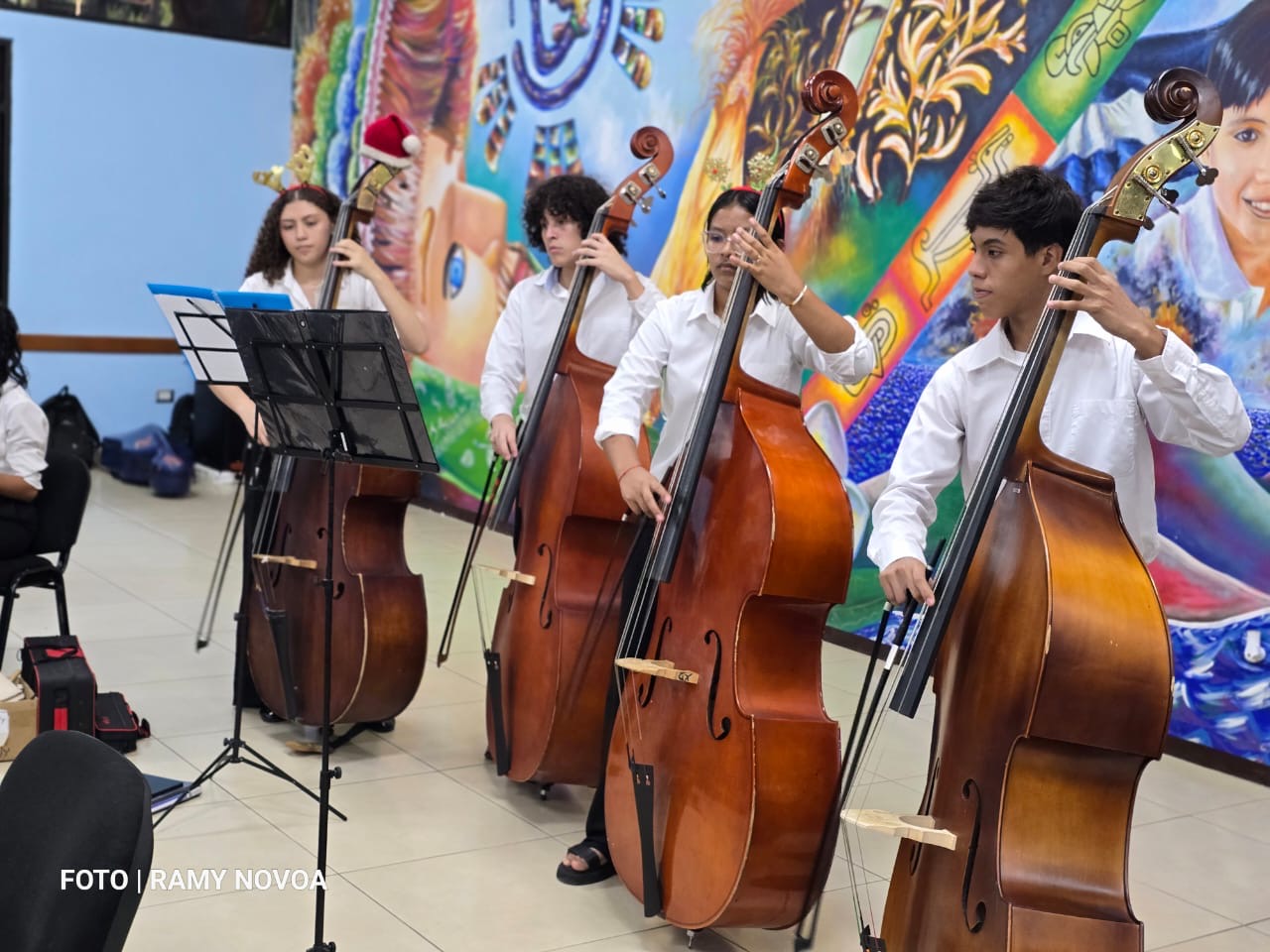 Más de 120 estudiantes protagonizan el concierto navideño “Luz y Esperanza”