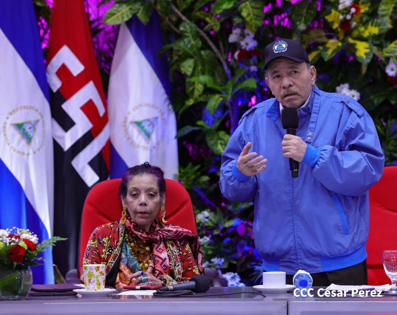 Comandante Daniel Ortega: El Ejército está para defender la paz de las familias
