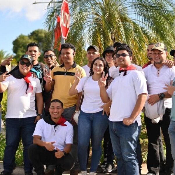Foto de Imágenes de la Juventud Heroica en el Hospital Dr. Fernando Vélez Paiz