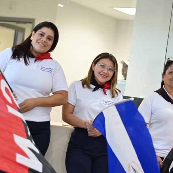 Foto de Imágenes de la Juventud Heroica en el Hospital Dr. Fernando Vélez Paiz