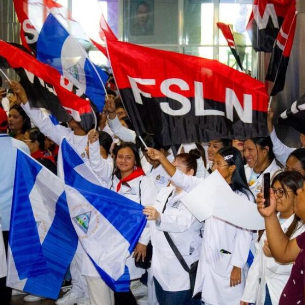 Foto de Imágenes de la Juventud Heroica en el Hospital Dr. Fernando Vélez Paiz