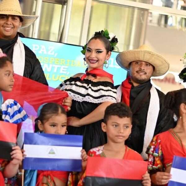 Foto de Imágenes de la Juventud Heroica en el Hospital Dr. Fernando Vélez Paiz
