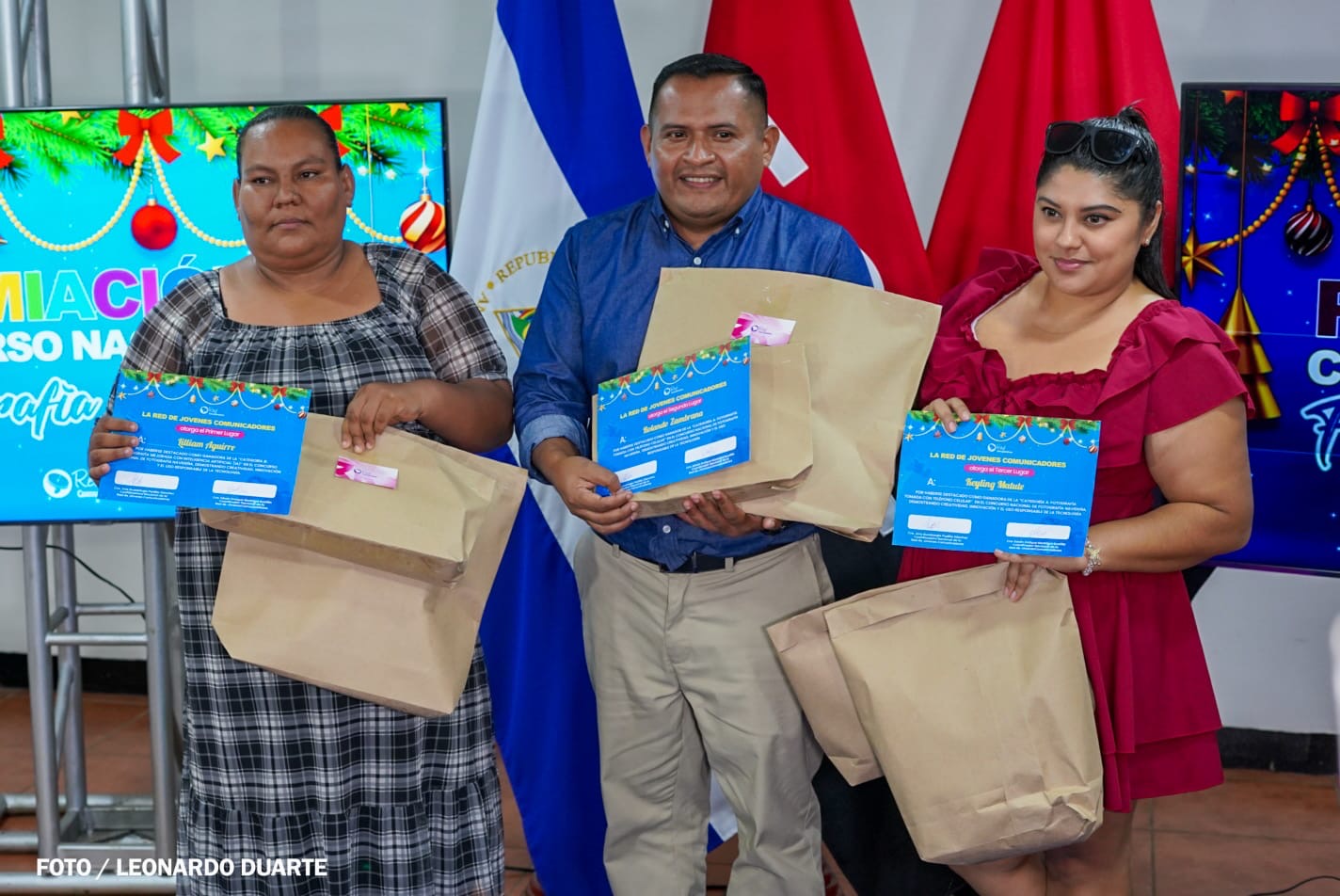 Red de Jóvenes Comunicadores premia a ganadores del Concurso Nacional de Fotografía Navideña