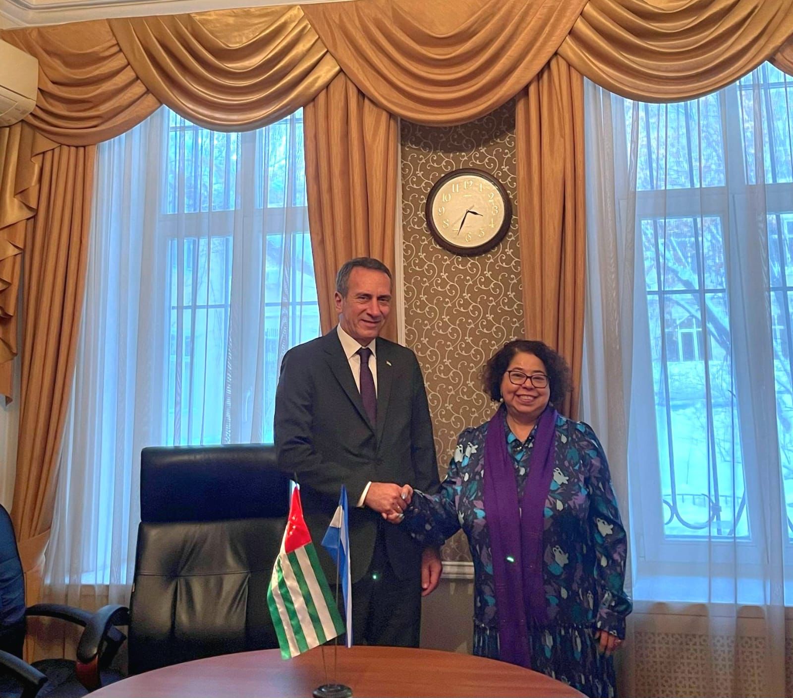 Nicaragua y Abjasia fortalecen la cooperación bilateral y los lazos culturales