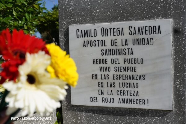 Con música revolucionaria, Juventud Sandinista rinde tributo al comandante Camilo Ortega