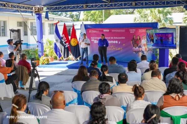 Programa “Luz, Vida y Verdad” lleva alfabetización y capacitación técnica a comunidades de todo el país