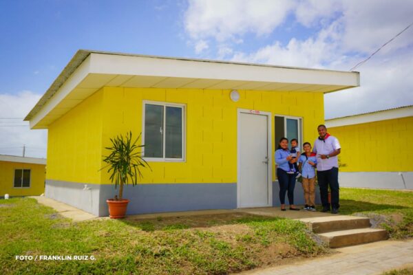 Sueño hecho realidad: 100 viviendas se entregaran en urbanización Nuevas Victorias