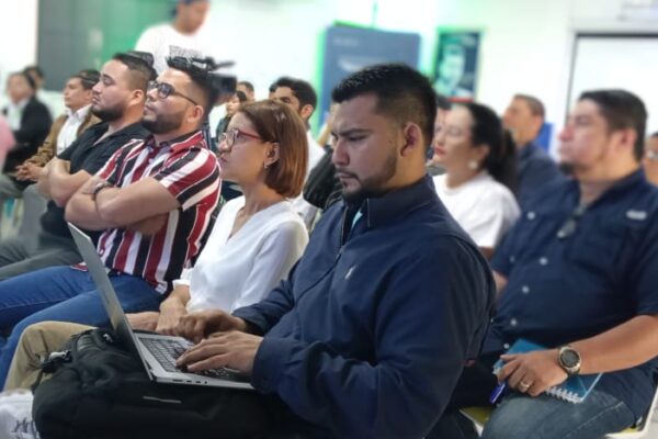 Nicaragua fortalece su soberanía digital con jornada nacional de Internet Seguro