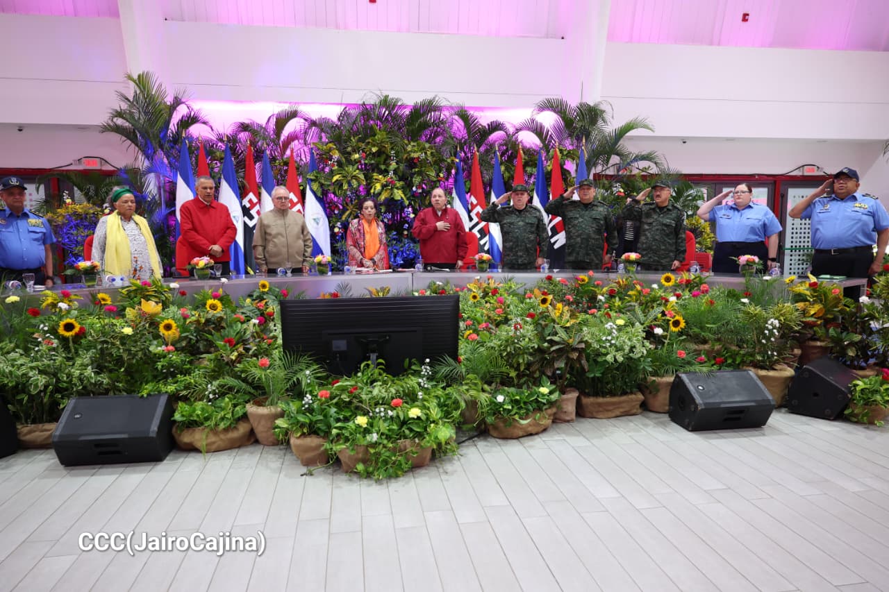 Bajo el legado invicto de Augusto C. Sandino, el Comandante Daniel Ortega y la Compañera Rosario Murillo reafirman las victorias del pueblo con la entrega del Hospital Sandino, Nuevo Amanecer