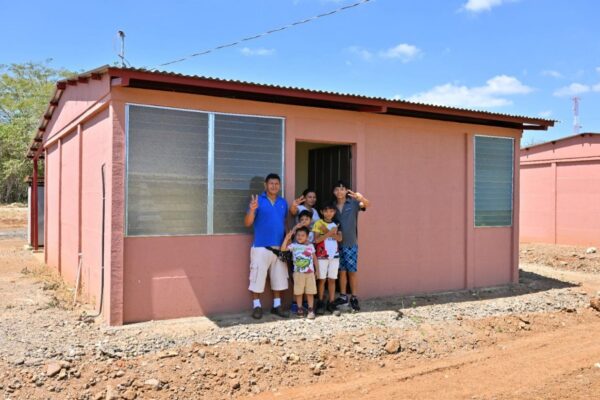 Nuevo proyecto habitacional mejora calidad de vida de familias de San Rafael del Sur
