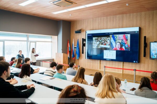 Nicaragua saluda Día Internacional de la Lengua Materna en Samara, Rusia