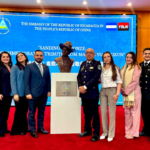 Embajada de Nicaragua en China rinde homenaje a Augusto C. Sandino en Beijing