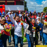 Ofrendas florales honran a Héroes y Mártires de Los Sabogales