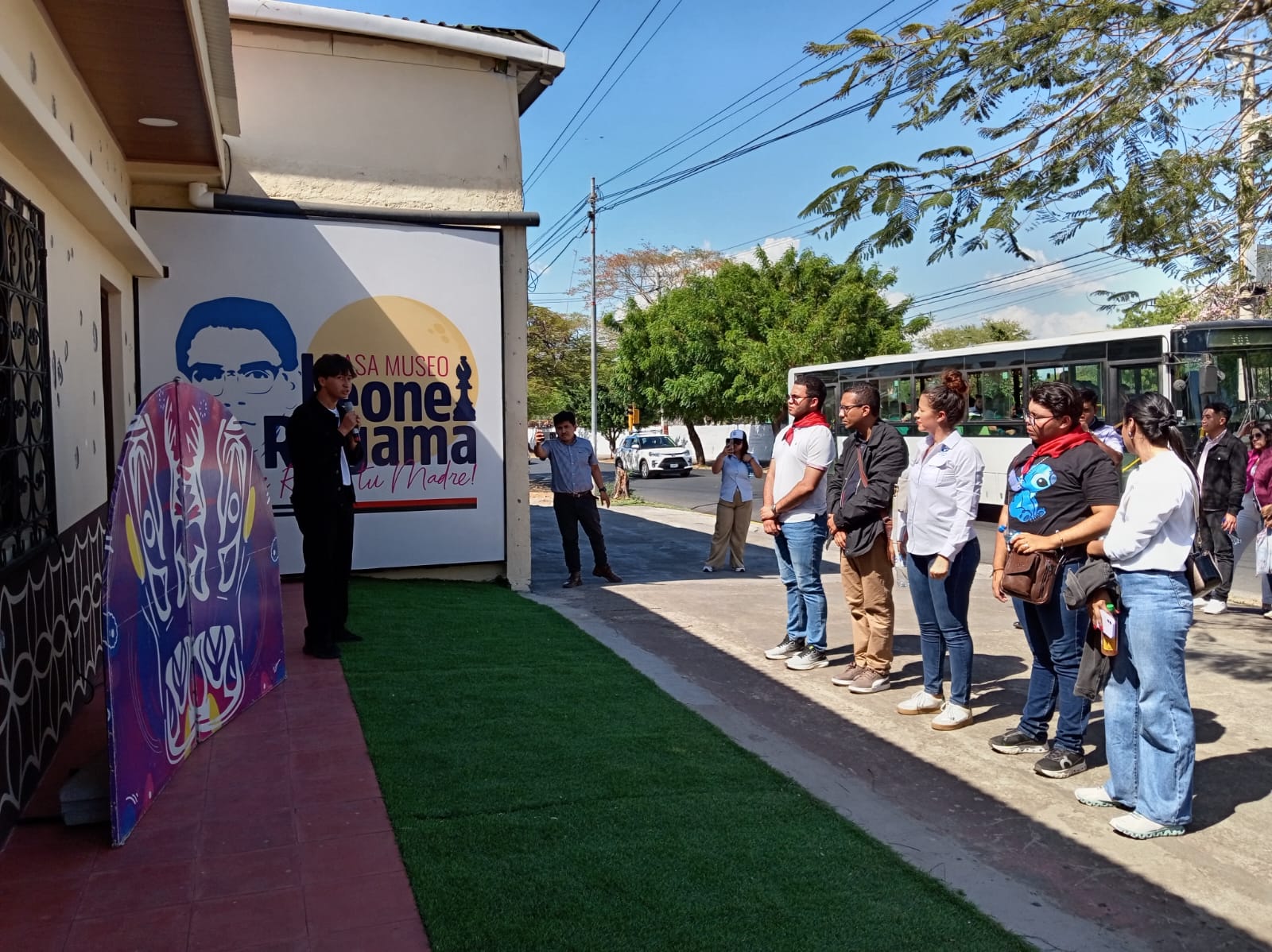 Juventud conmemora natalicio de Leonel Rugama con arte y memoria histórica