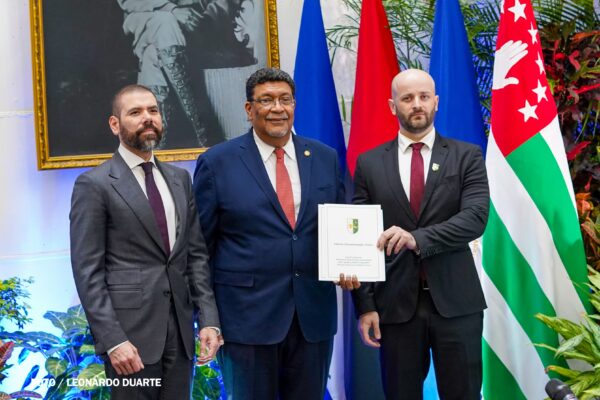 Nicaragua recibe a nuevo embajador de Abjasia y fortalece la cooperación bilateral