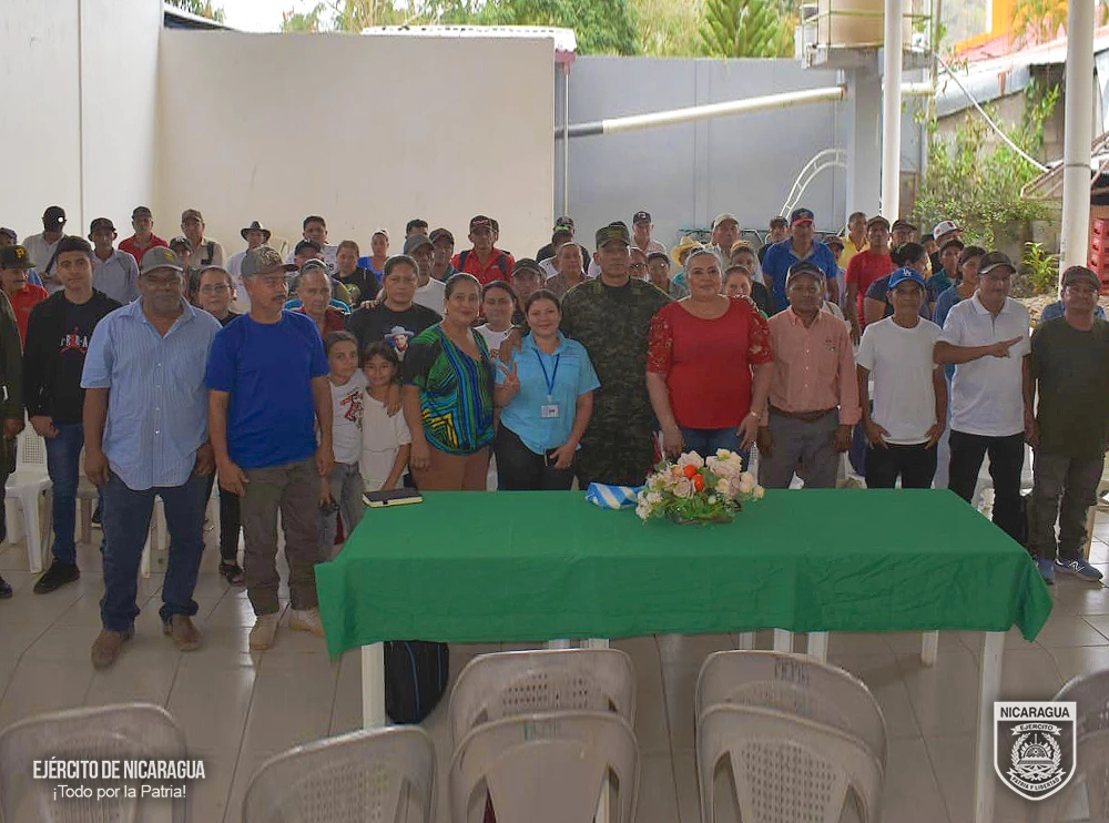 Ejército de Nicaragua se reúne con productores y autoridades para fortalecer seguridad en el campo