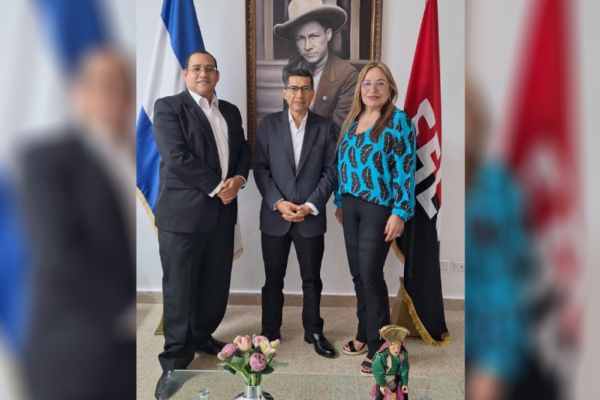 Embajada de Nicaragua en Panamá fortalece lazos con el Partido Revolucionario de Panamá