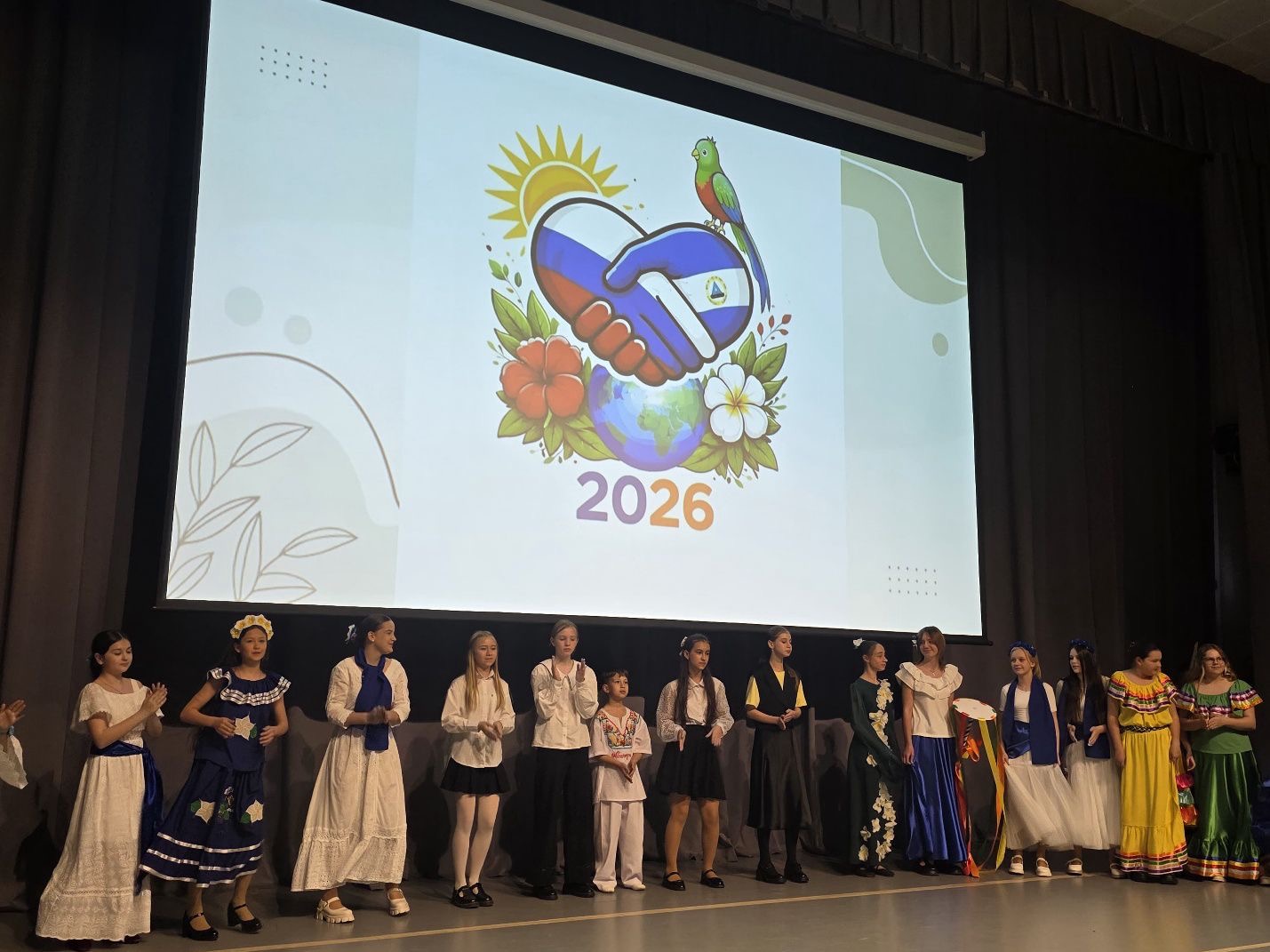 Con amor a Nicaragua: niñez de Sebastopol participa en Festival Hispanohablante