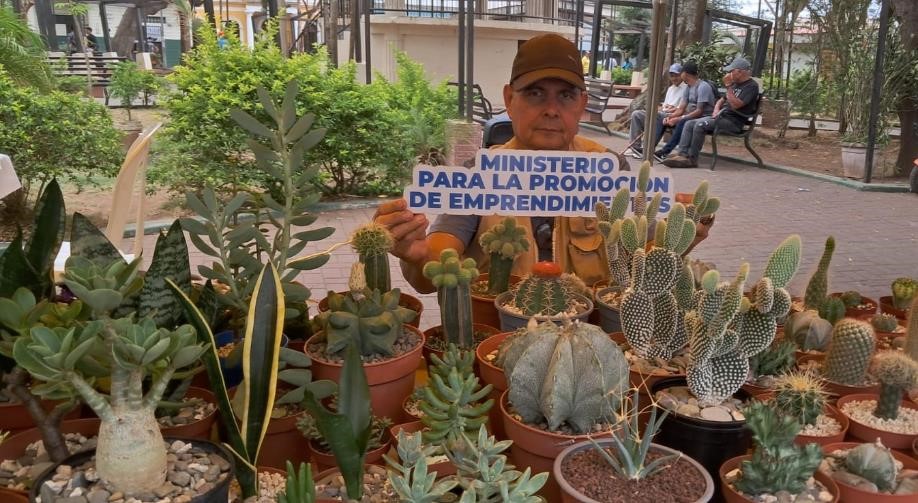 Abril Creativo dinamiza la economía con 126 ferias y más de mil emprendedores en todo el país