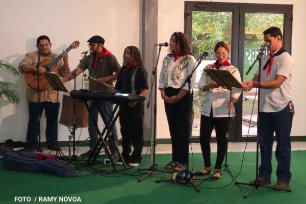 Universidad Nacional Agraria rinde homenaje al comandante Tomás Borge con recital artístico