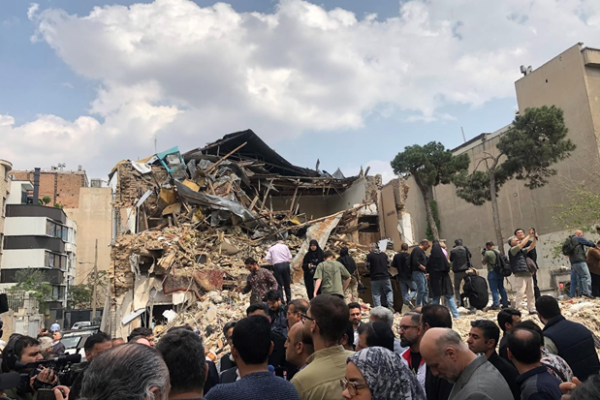 Embajador de Nicaragua y diplomáticos visitan zonas civiles destruidas por ataques en Teherán