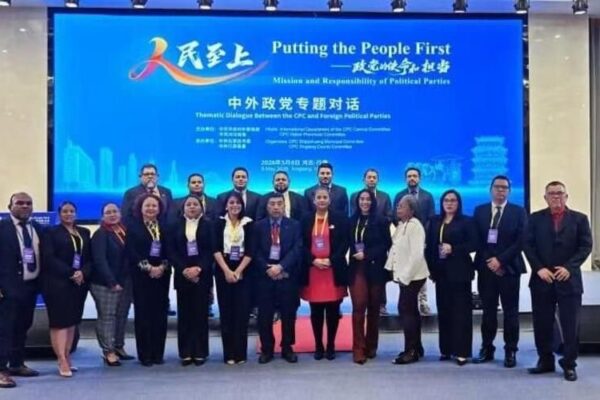 Delegación del FSLN continúa intercambios políticos y culturales en la República Popular China