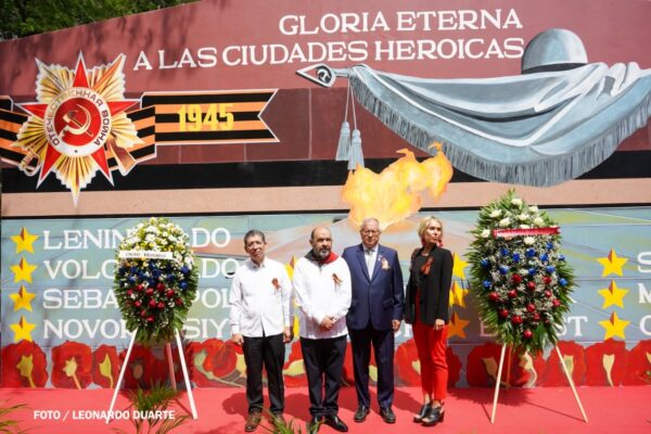 Embajada de Rusia en Nicaragua realiza homenaje a héroes de la Gran Guerra Patria
