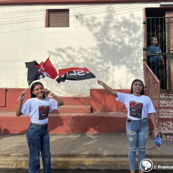 Foto de Recorrido de la Antorcha de la Inmortalidad rinde homenaje al Comandante Germán Pomares