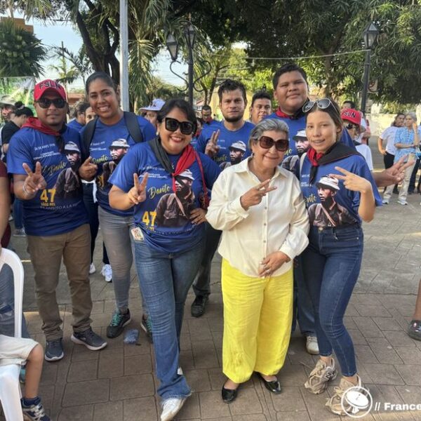 Foto de Recorrido de la Antorcha de la Inmortalidad rinde homenaje al Comandante Germán Pomares