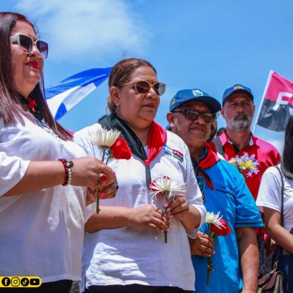 Foto de Juventud Sandinista honra a Margarita Calderón